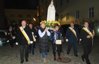 Nabożeństwo fatimskie (październik)